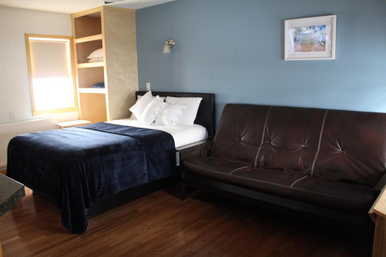 Lakes Inn ดีทรอยท์เลคส์ ภายนอก รูปภาพ